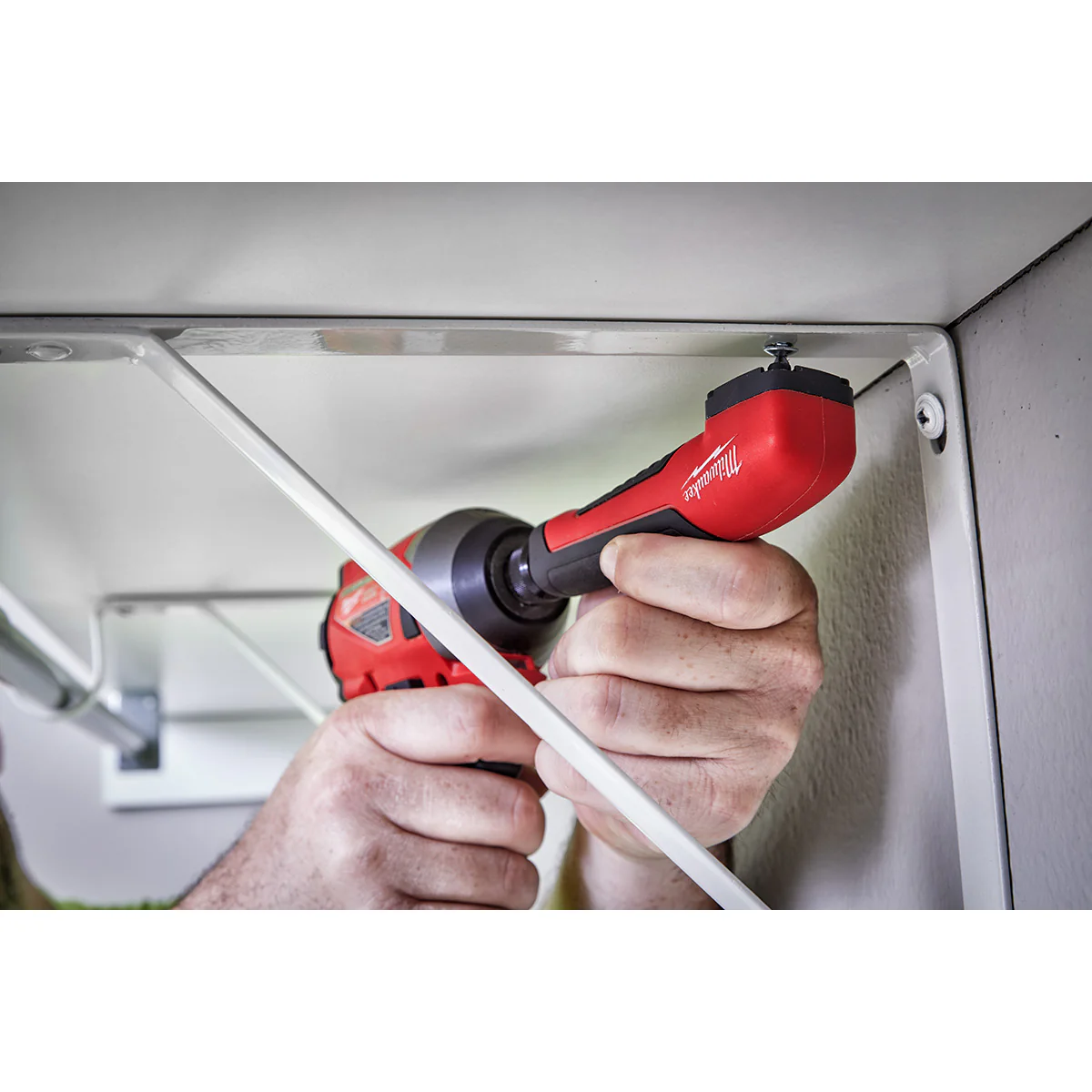 Milwaukee SHOCKWAVE Impact Duty Impact Right Angle Adapter - Image 3