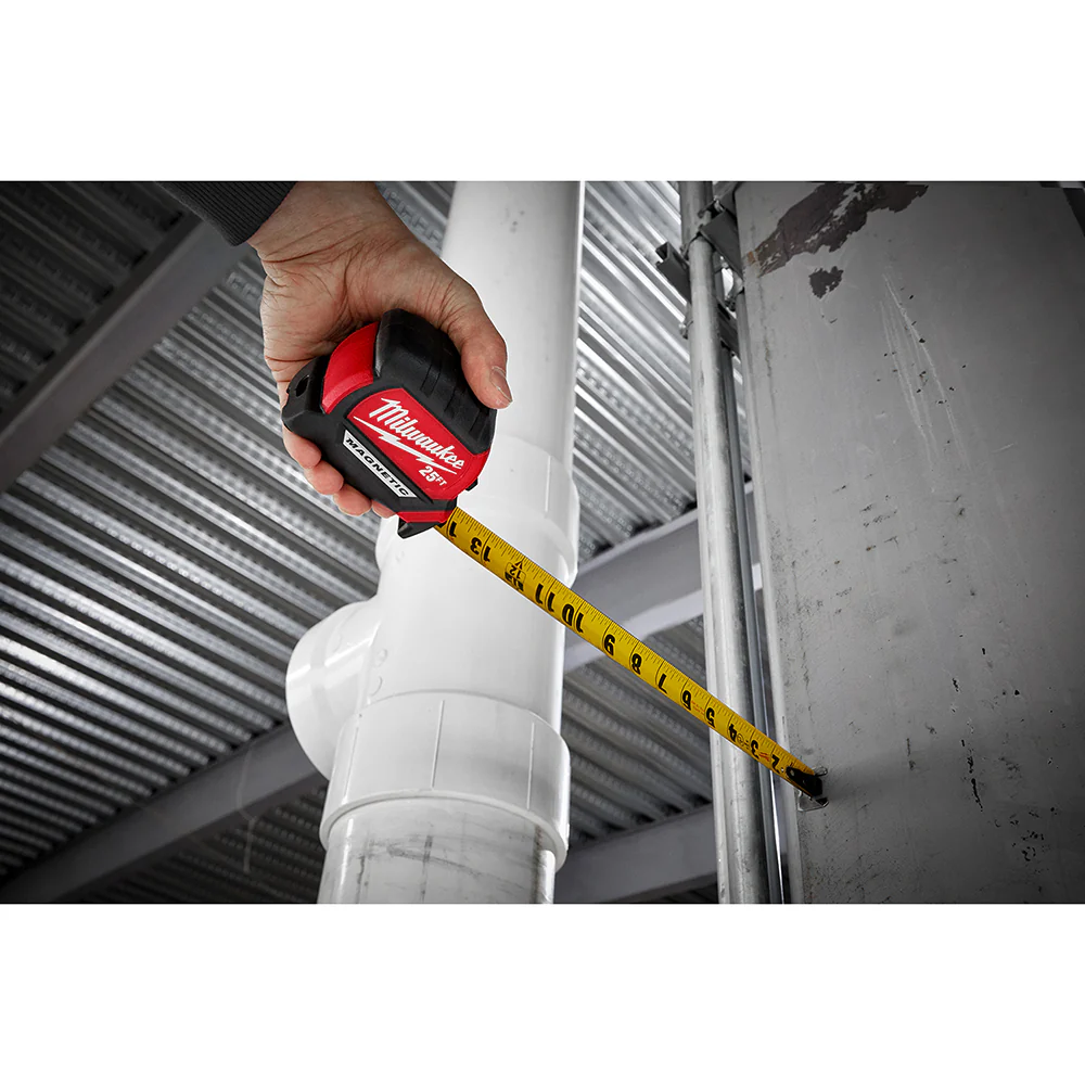 Milwaukee 2-Pack 26ft/8m Compact Magnetic Wide Blade Tape Measure - Image 8