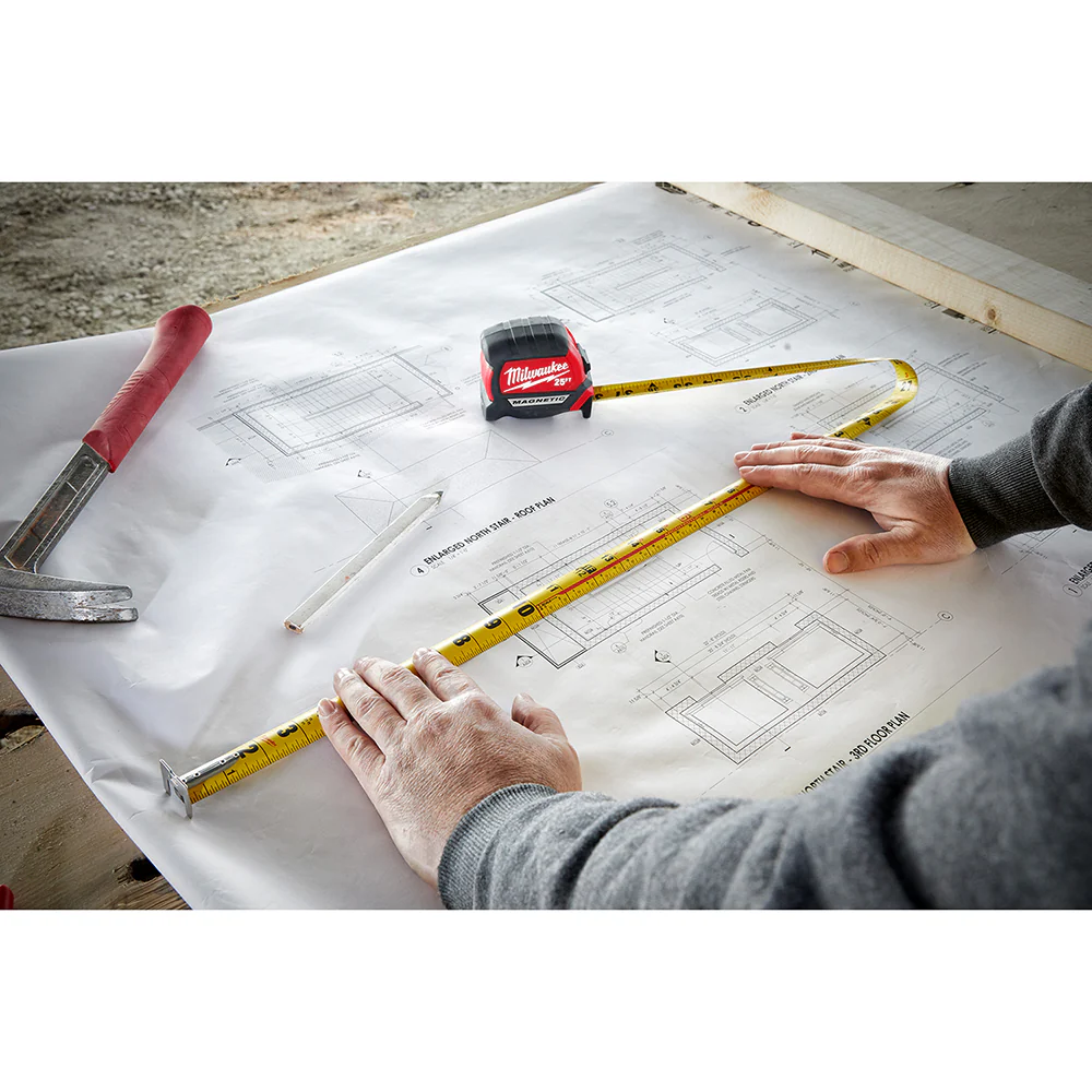 Milwaukee 2-Pack 26ft/8m Compact Magnetic Wide Blade Tape Measure - Image 9