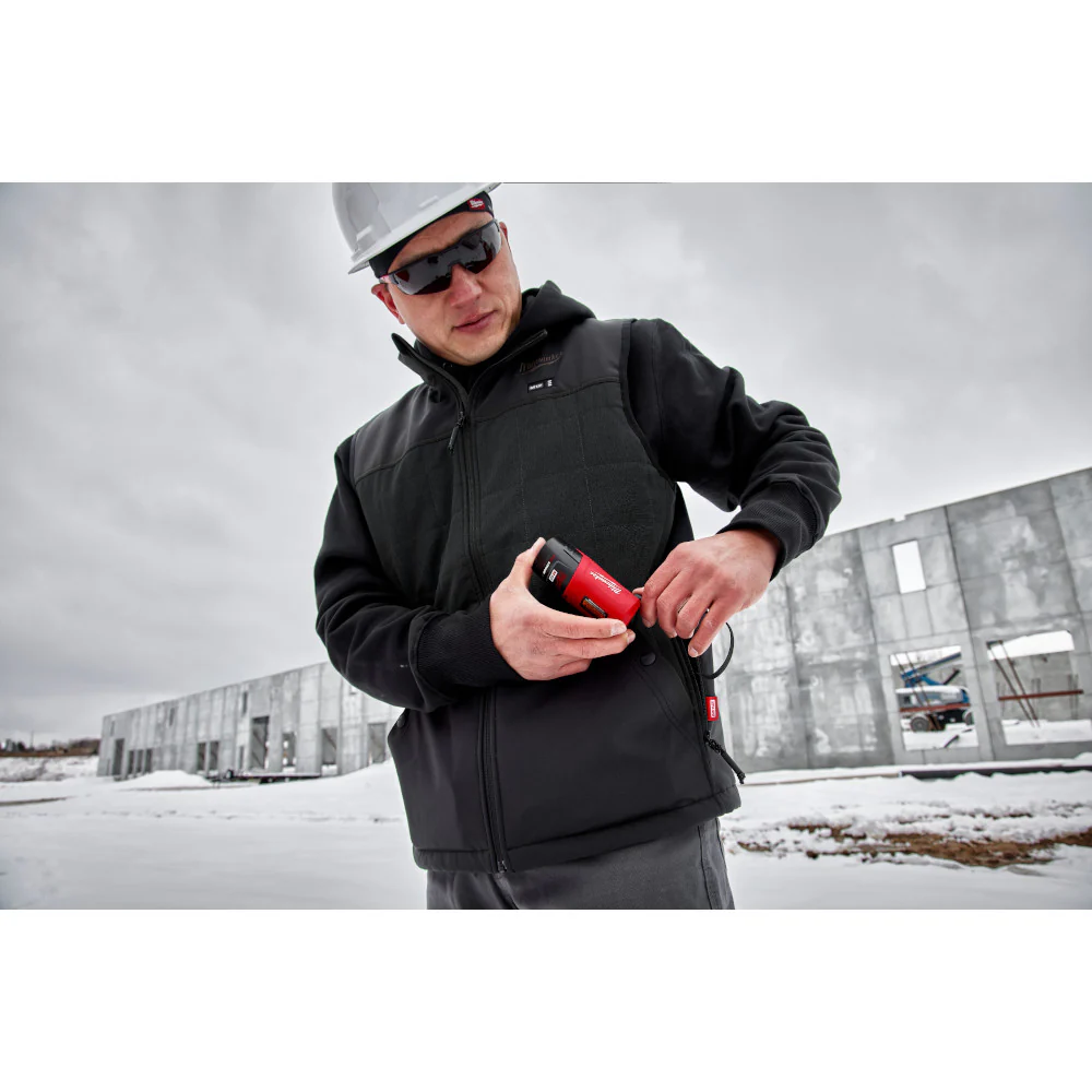 Milwaukee M12 Heated Axis Vest - Image 20