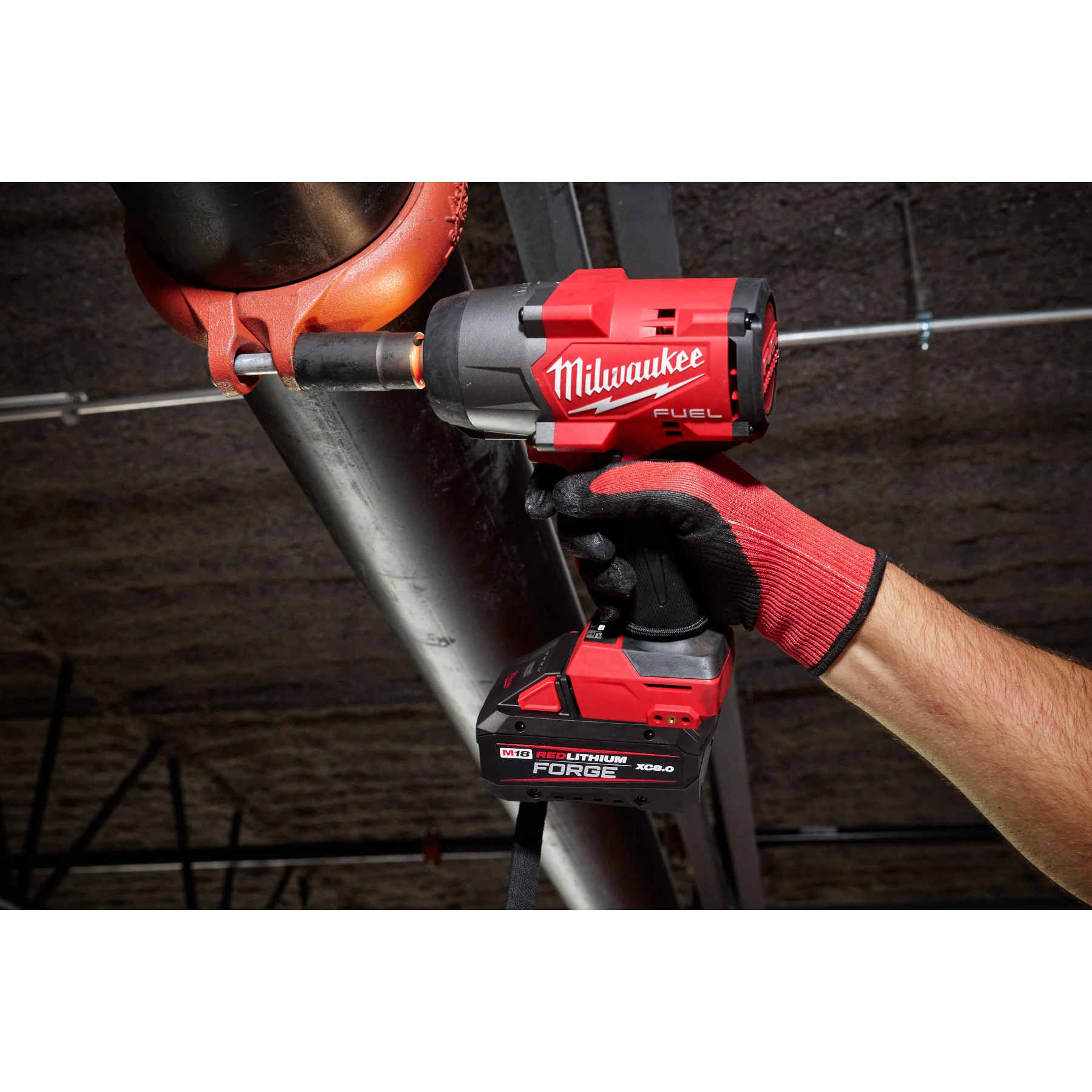 Milwaukee M18 FUEL™ 1/2" High Torque Impact Wrench w/ Friction Ring REDLITHIUM™ FORGE™ Kit - Image 13
