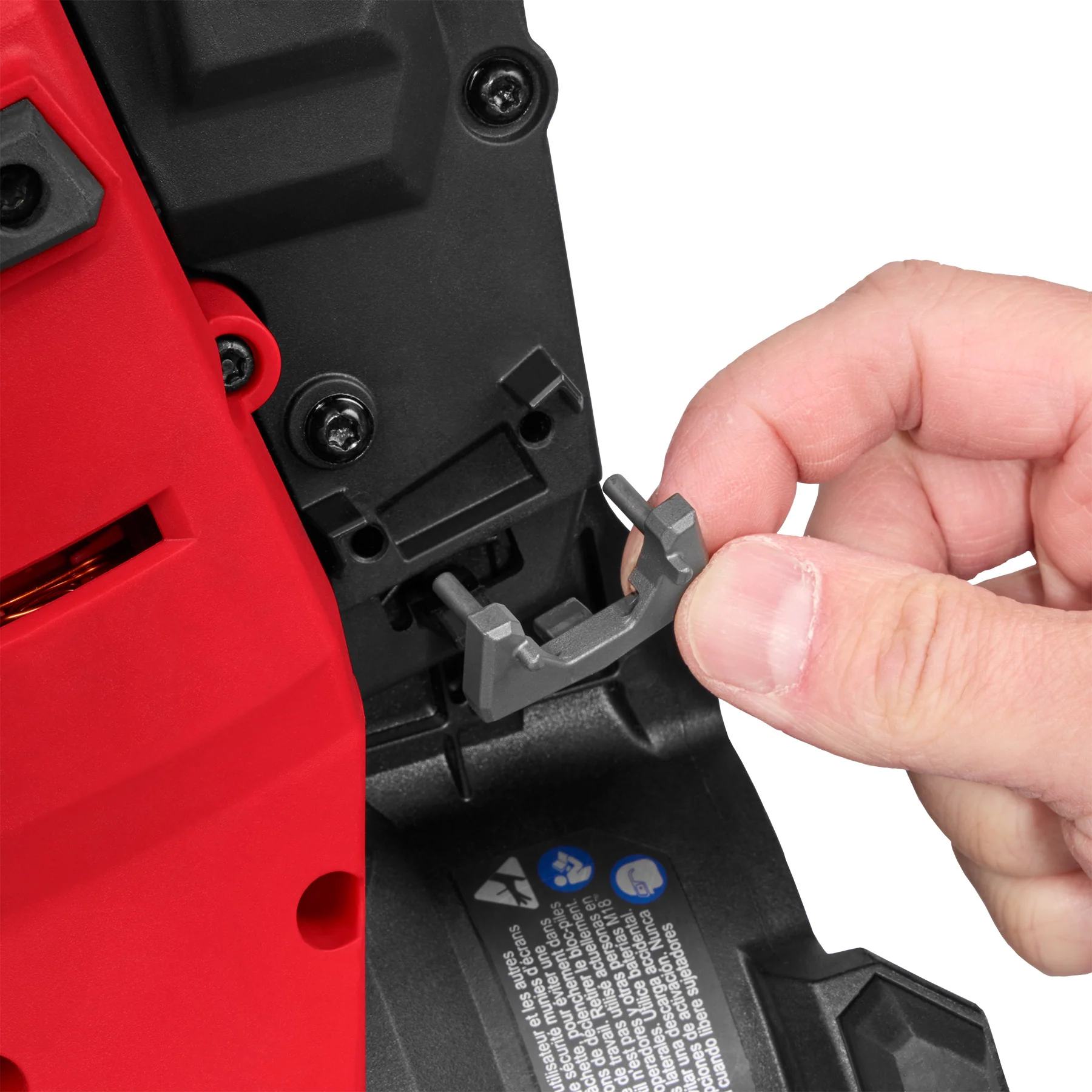Milwaukee M18 FUEL Coil Roofing Nailer Kit - Image 8