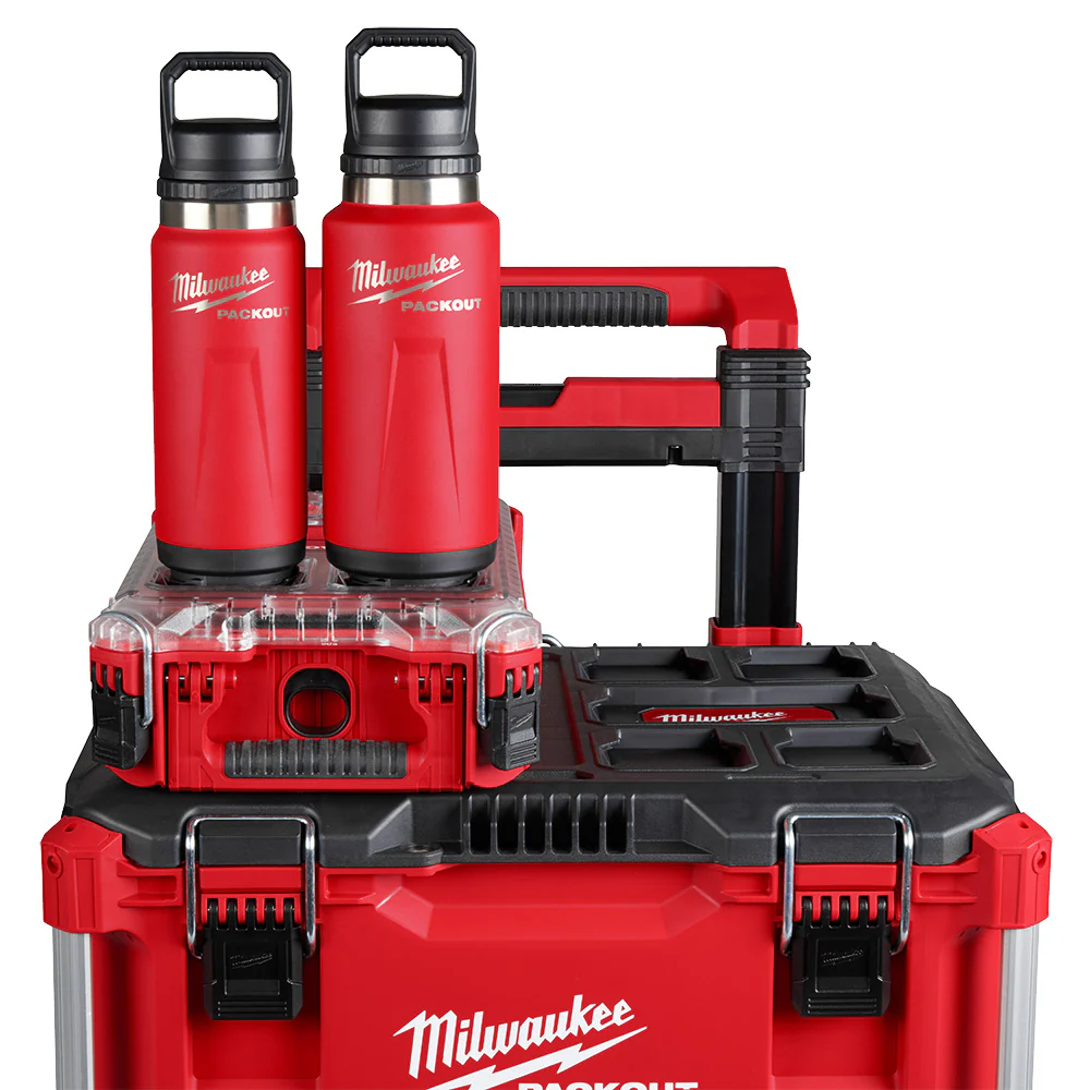 Milwaukee PACKOUT 24 oz. Insulated Bottle w/ Chug Lid - Image 15