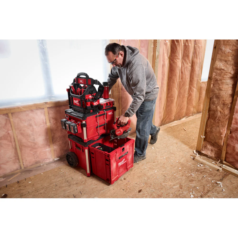 Milwaukee PACKOUT™ Rolling Drawer Tool Box - Image 10