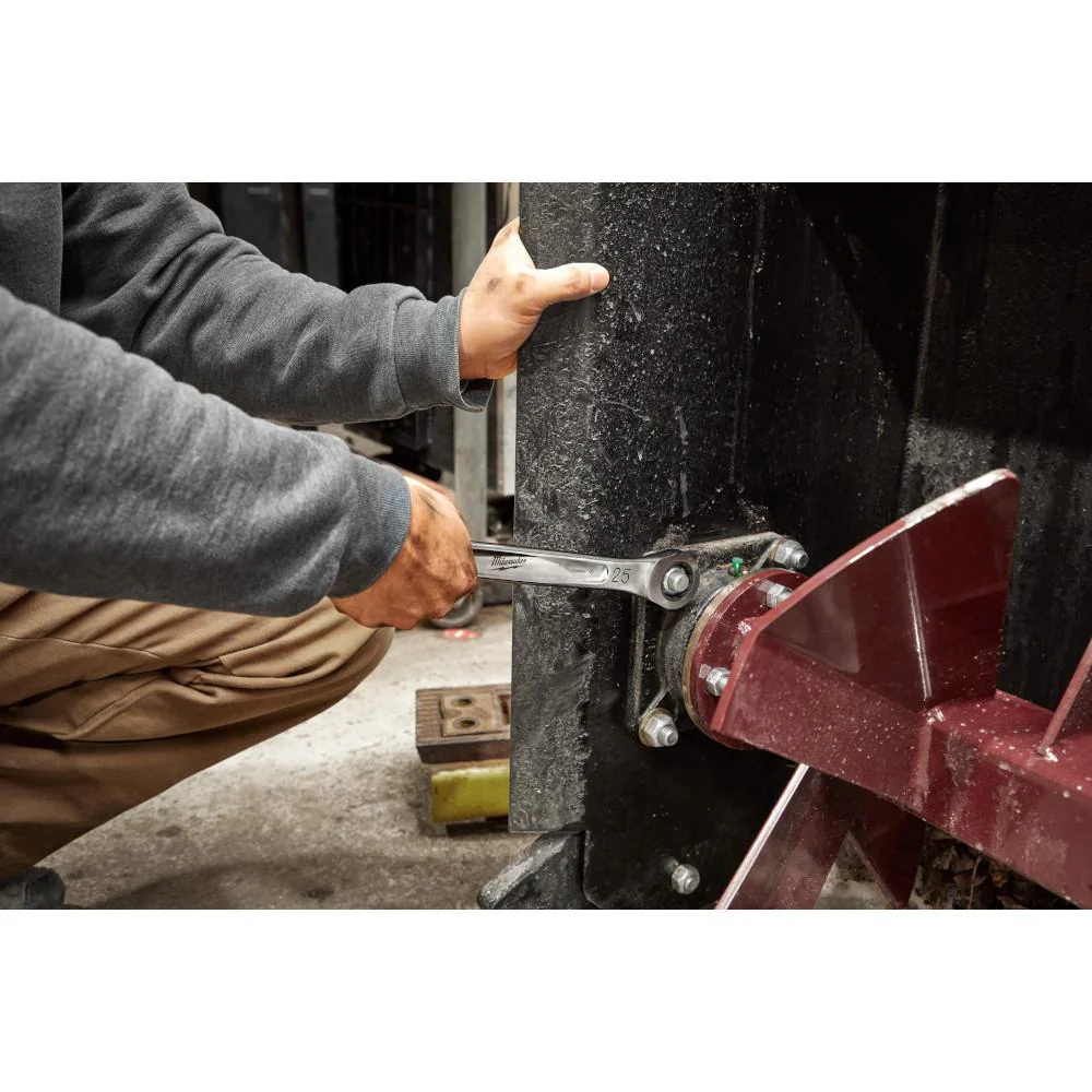 Milwaukee SAE Ratcheting Combination Wrench - Image 17