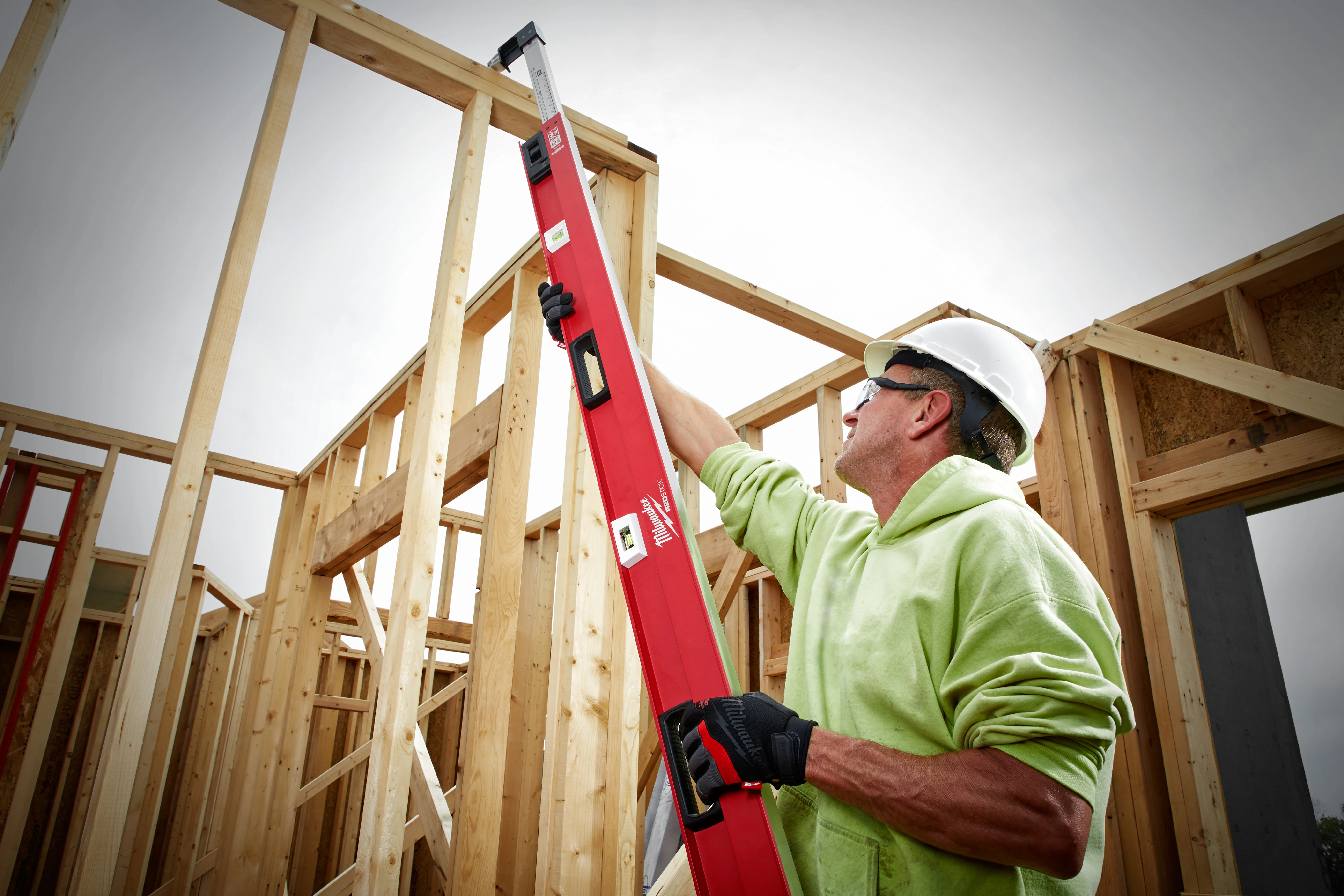 Milwaukee 6.5ft - 12ft REDSTICK™ Expandable Level - Image 14
