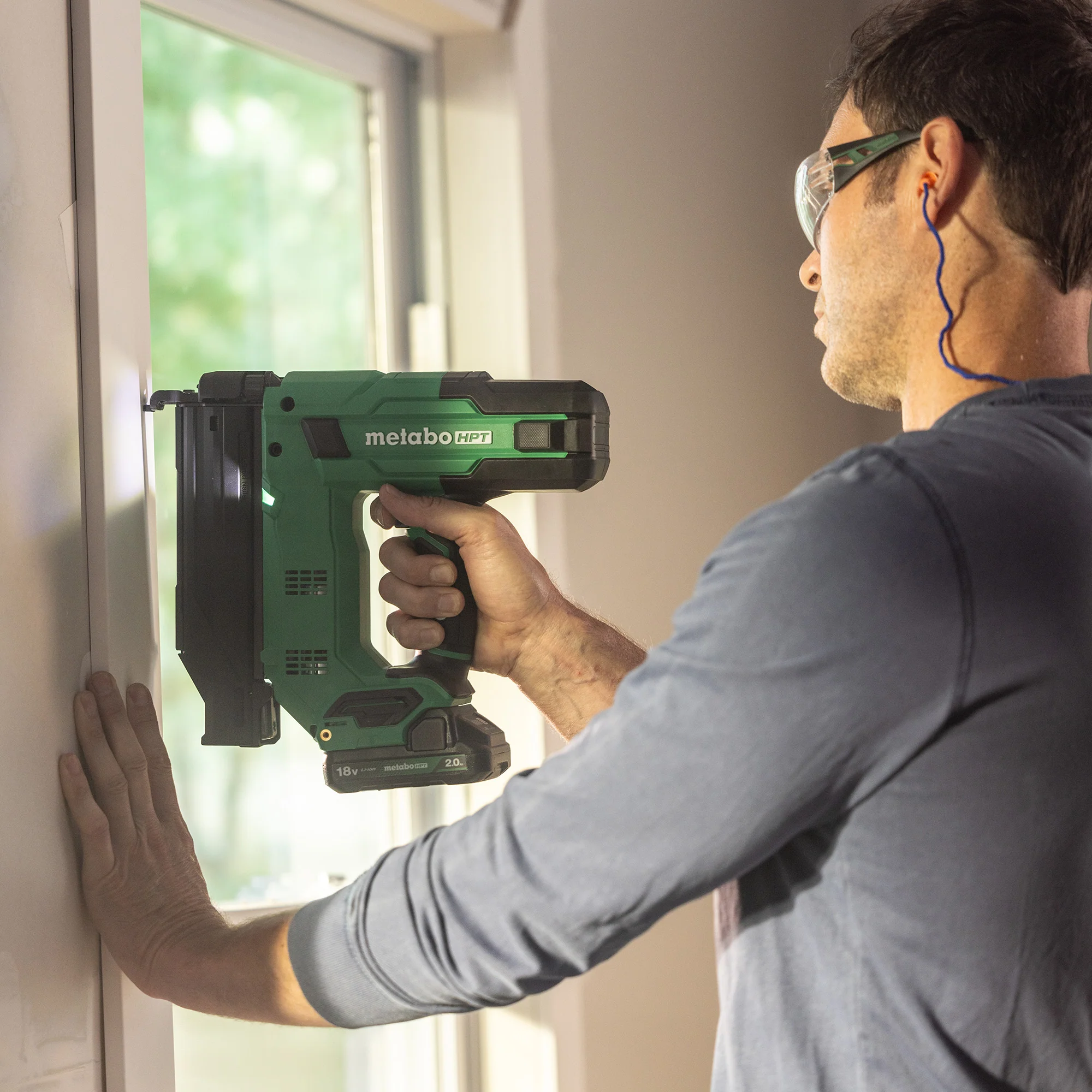 Metabo 18V MultiVolt 18G Compact Brad Nailer Kit - Image 9