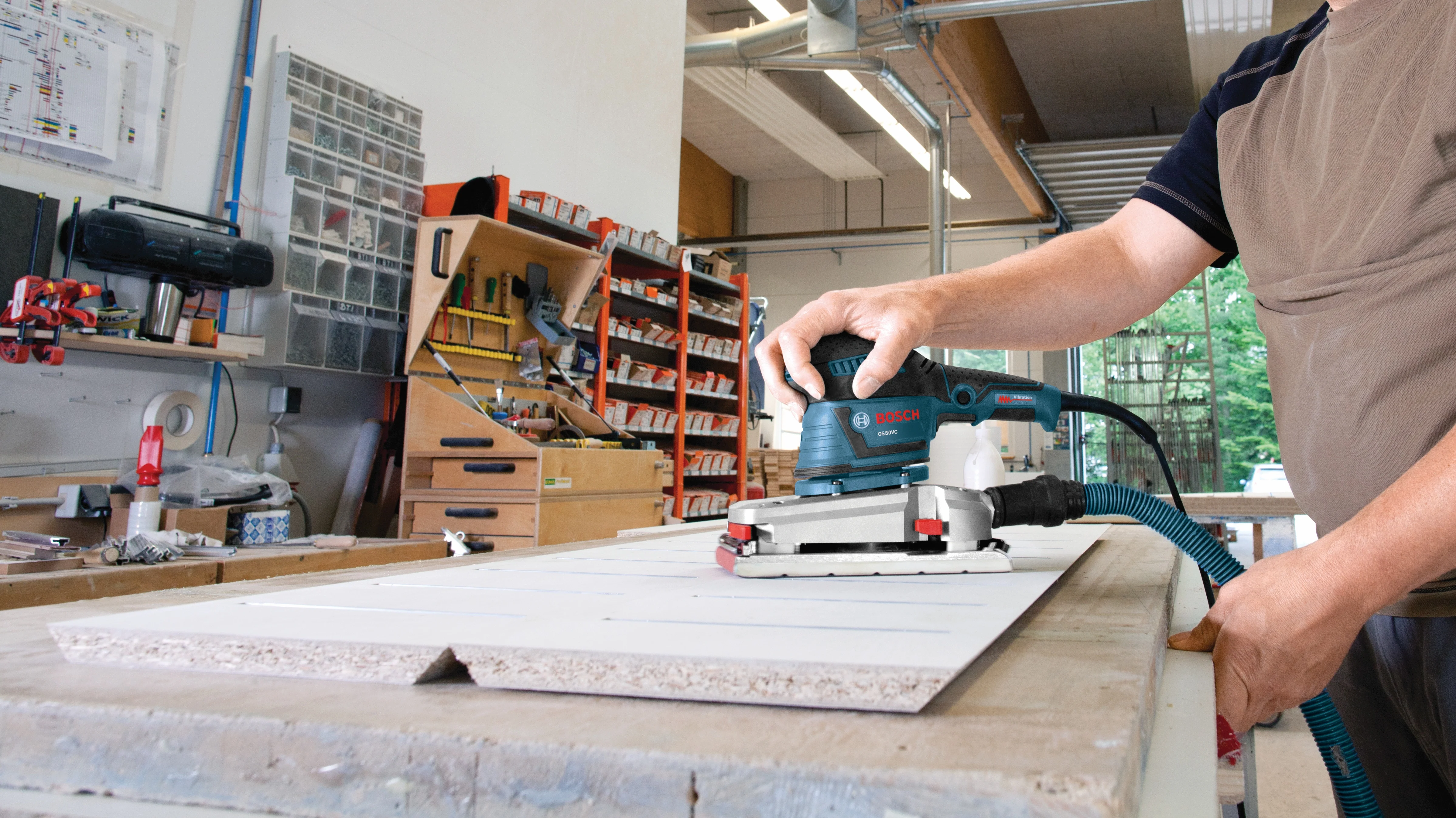 Bosch Half-Sheet Orbital Finishing Sander - Image 4