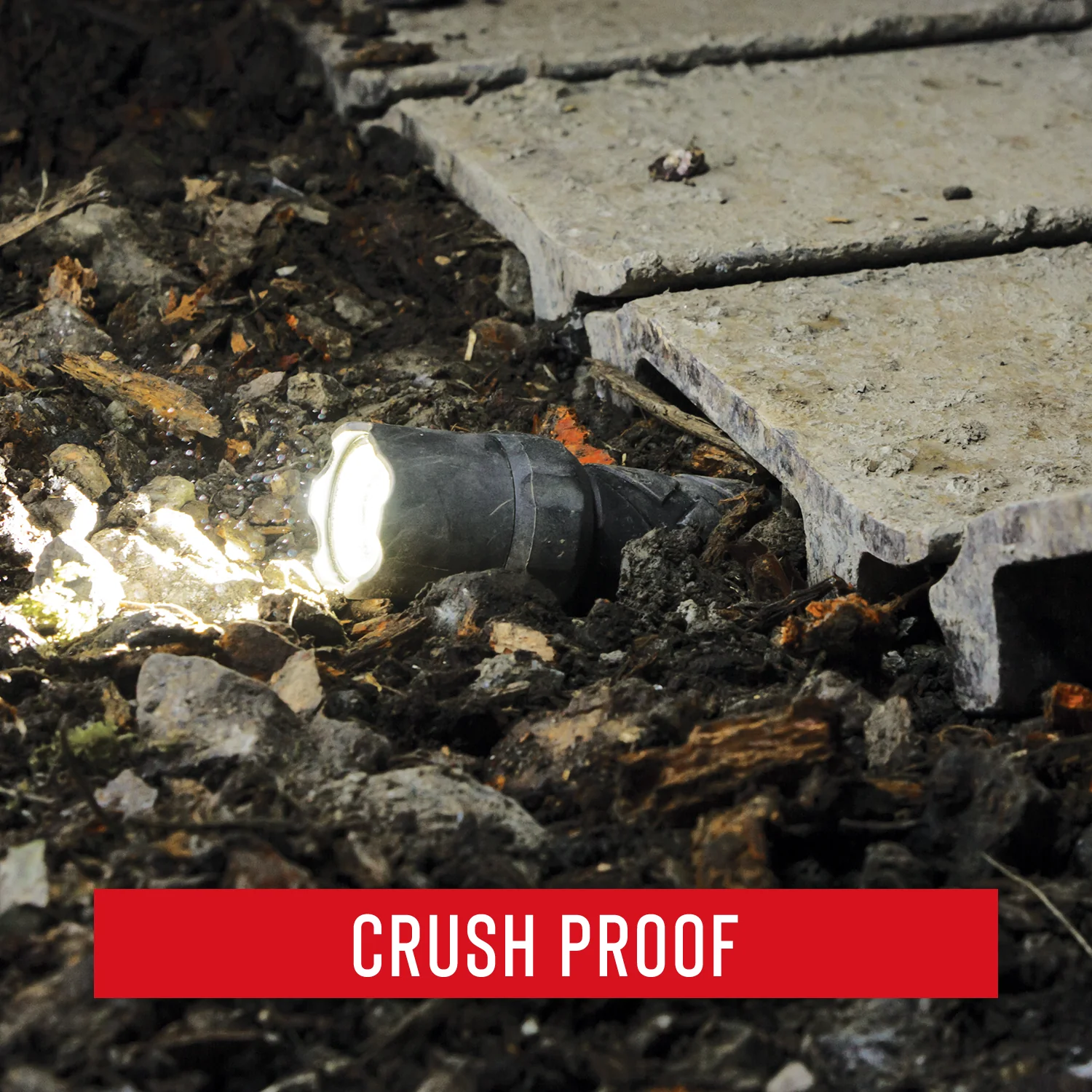 Coast Polysteel 200 Pure Beam Focusing LED Flashlight - Image 8