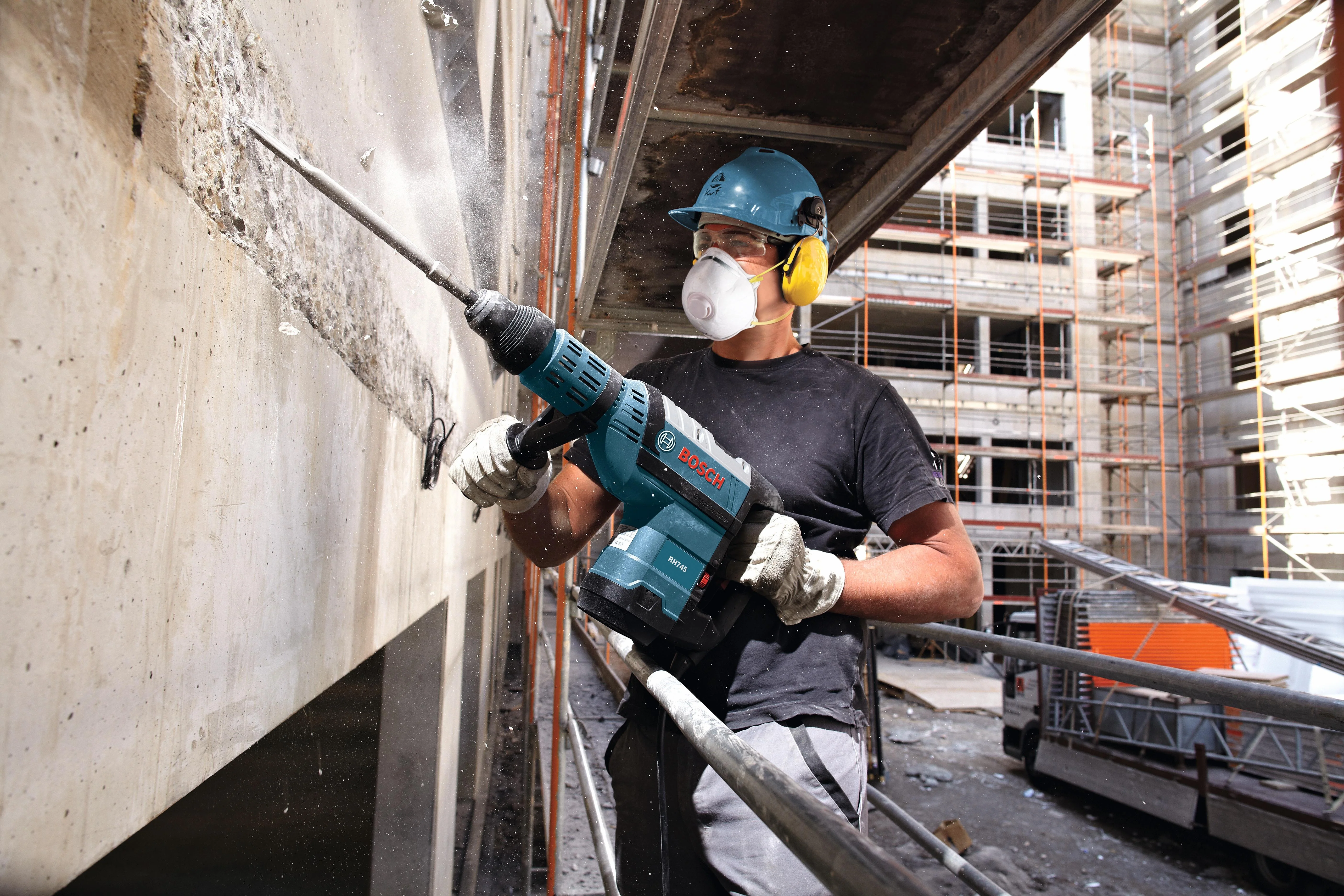 Bosch SDS MAX® 1-3/4" Rotary Hammer - Image 12