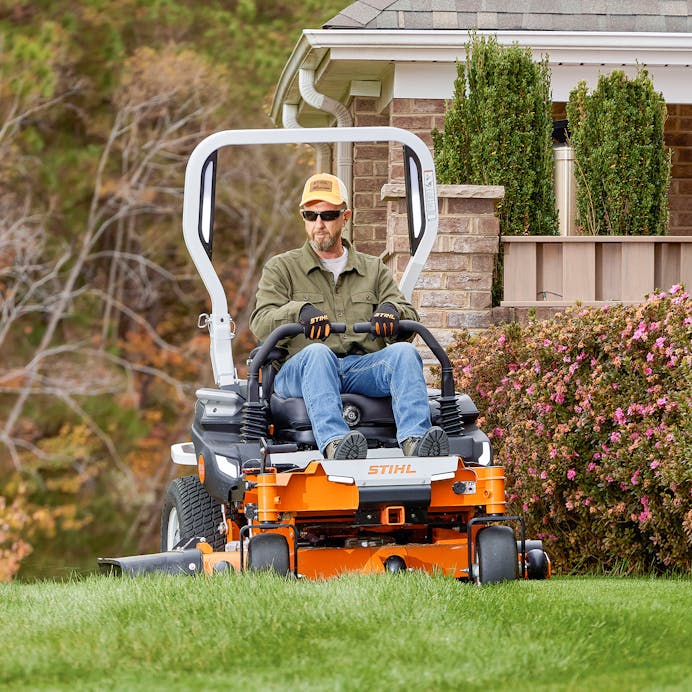 STIHL RZA 752 52" Battery Powered Professional Zero-Turn Ride-On Lawn Mower - Image 4