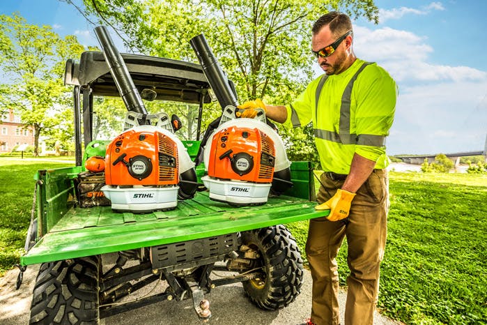 STIHL BR 600 Gas Powered Backpack Leaf Blower (64.8cc) - Image 3