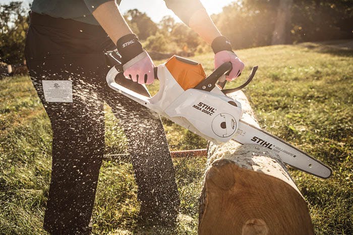 STIHL MSA 200 C-BQ 36V 14" Cordless Chainsaw (AP System) - Tool Only - Image 3