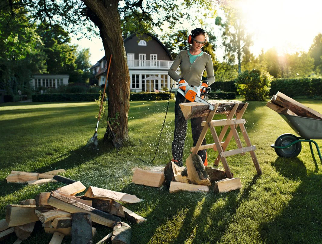 STIHL MSE 141 C-Q Electric Chainsaw - 16" - Image 3