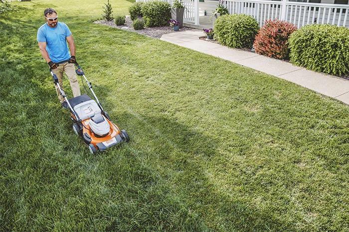 STIHL RMA 510V Self Propelled Cordless Lawn Mower Kit (AP System) - Image 4