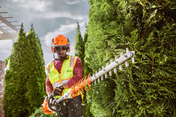STIHL HL 91K Gas Powered Long Reach Hedge Trimmer (24.1cc) - Image 3