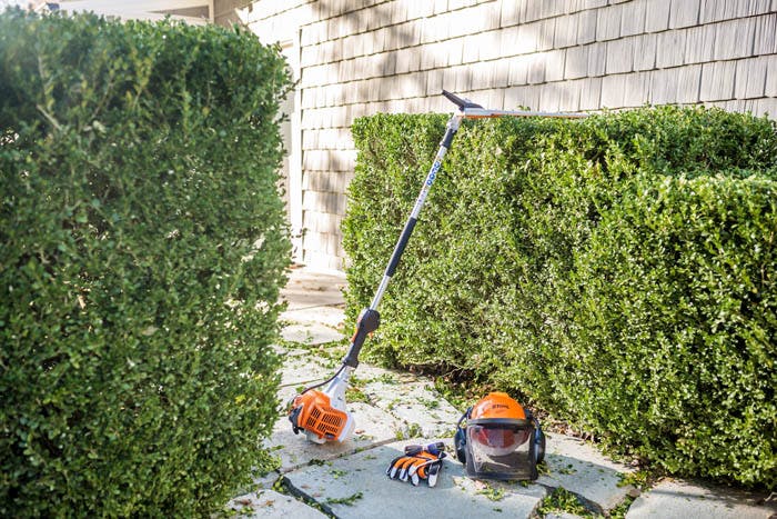 STIHL HL 94K Gas Powered Long Reach Hedge Trimmer (24.1cc) 145° Swivel - Image 4