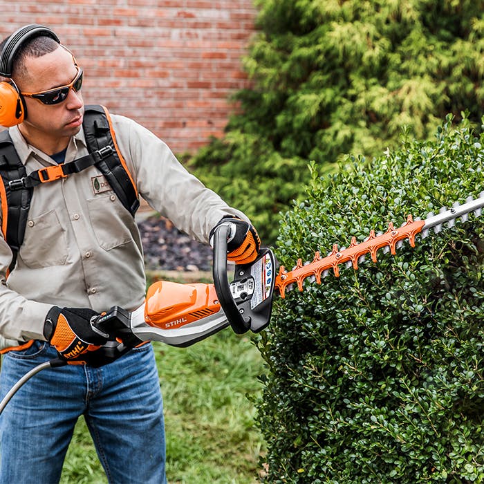 STIHL HSA 94T 24" Battery Powered Hedge Trimmer - Tool Only - Image 3