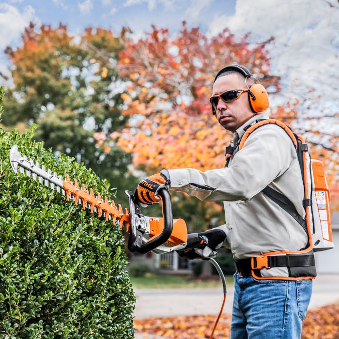 STIHL HSA 94T 24" Battery Powered Hedge Trimmer - Tool Only - Image 4