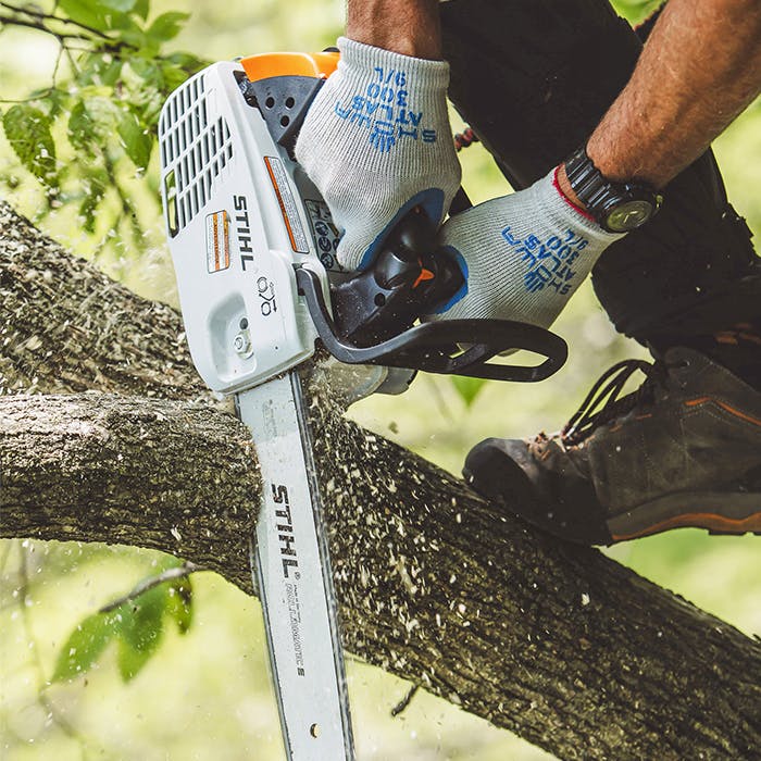 STIHL MS 194T Gas Chainsaw (31.8cc) - 16" - Image 3