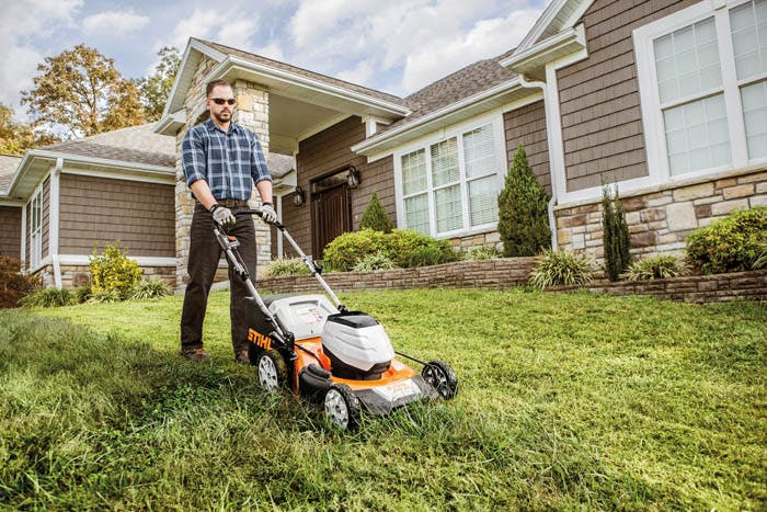STIHL RMA 510 Cordless Lawn Mower Kit (AP System) - Image 4