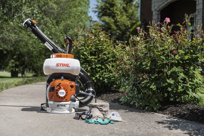 STIHL SR 200 Compact Gas Powered Backpack Sprayer/Mistblower - Image 3