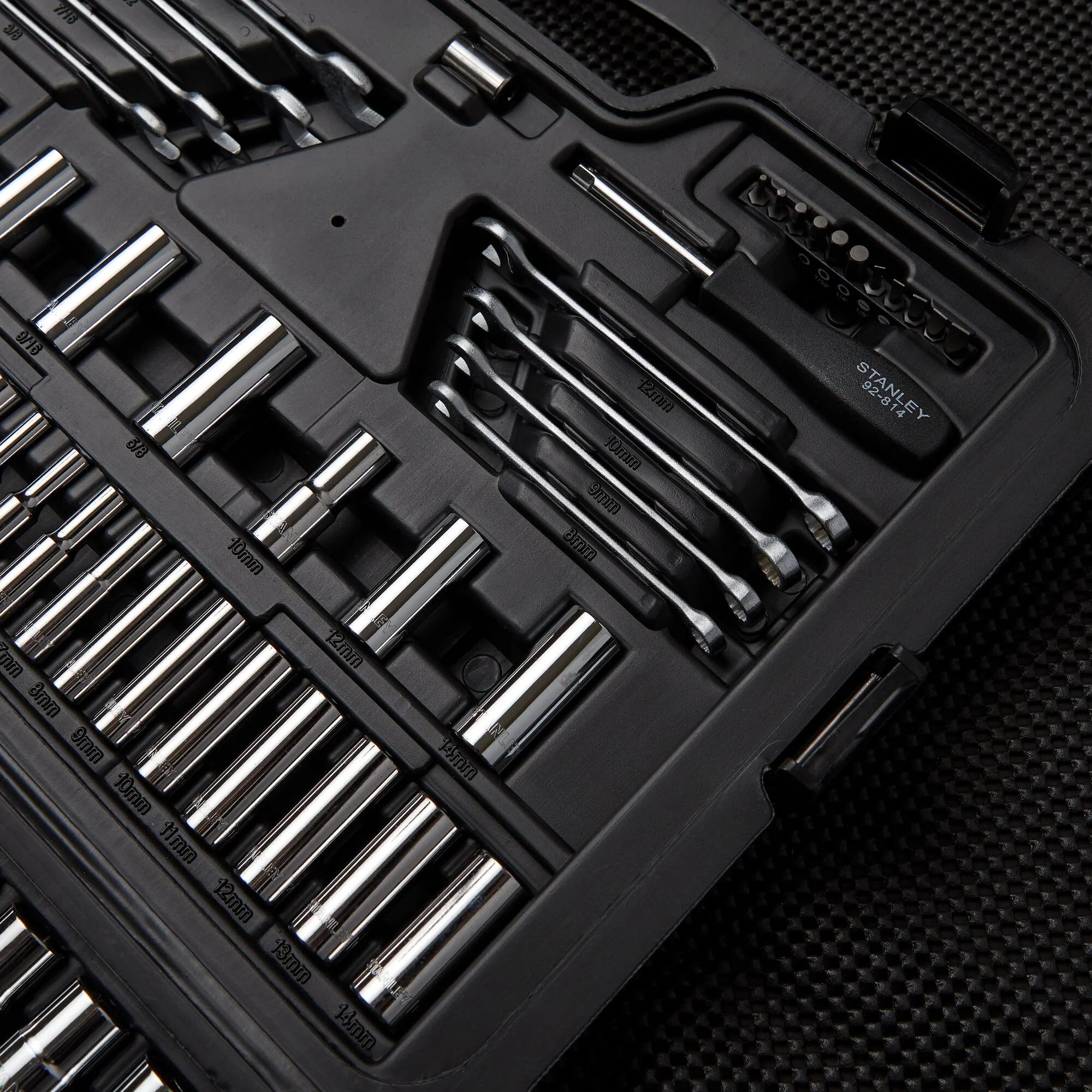 Stanley 201 pc. Mechanic's Tool Set - Image 5