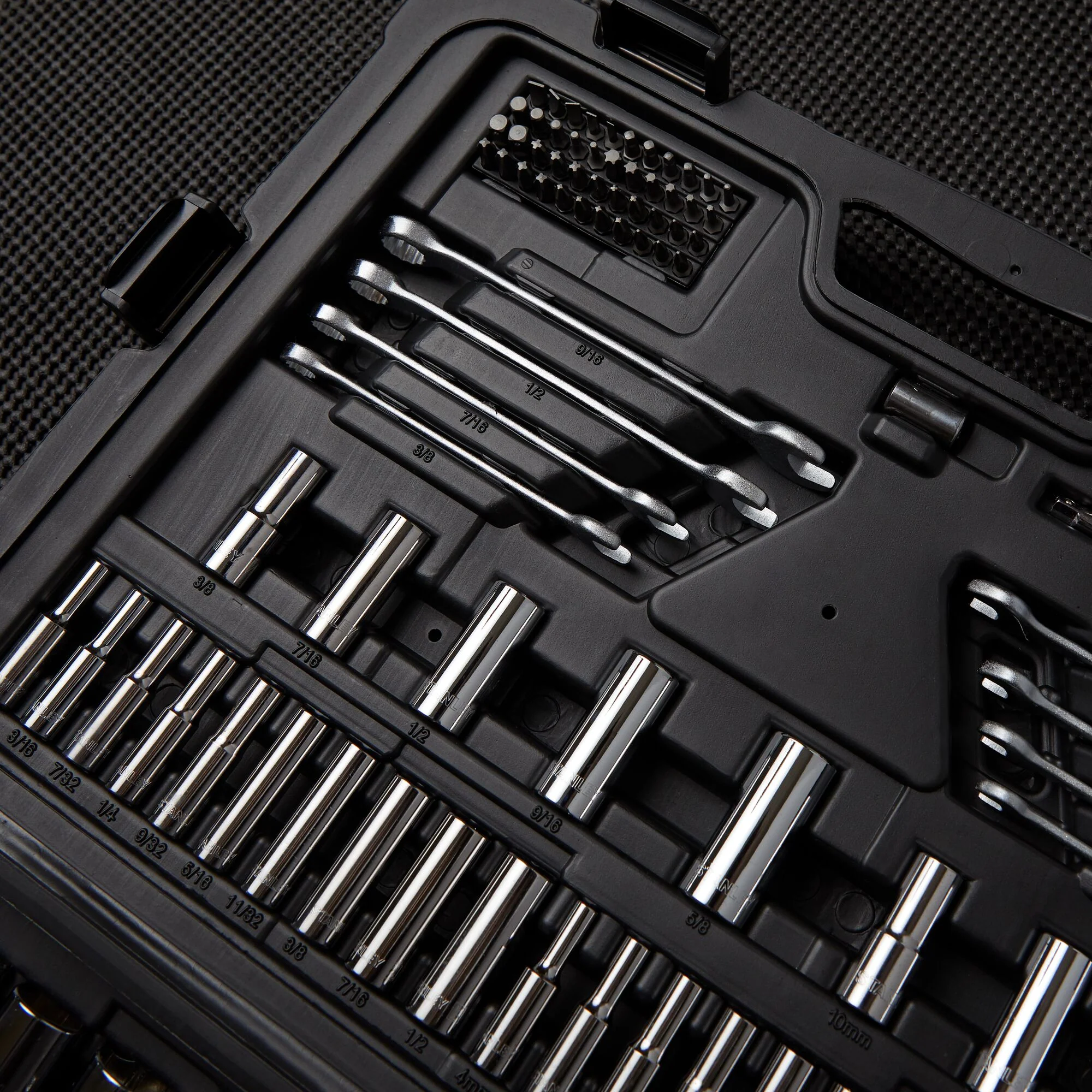 Stanley 201 pc. Mechanic's Tool Set - Image 6