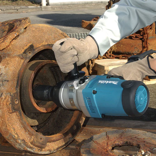 Makita 1" Corded Impact Wrench - Image 2