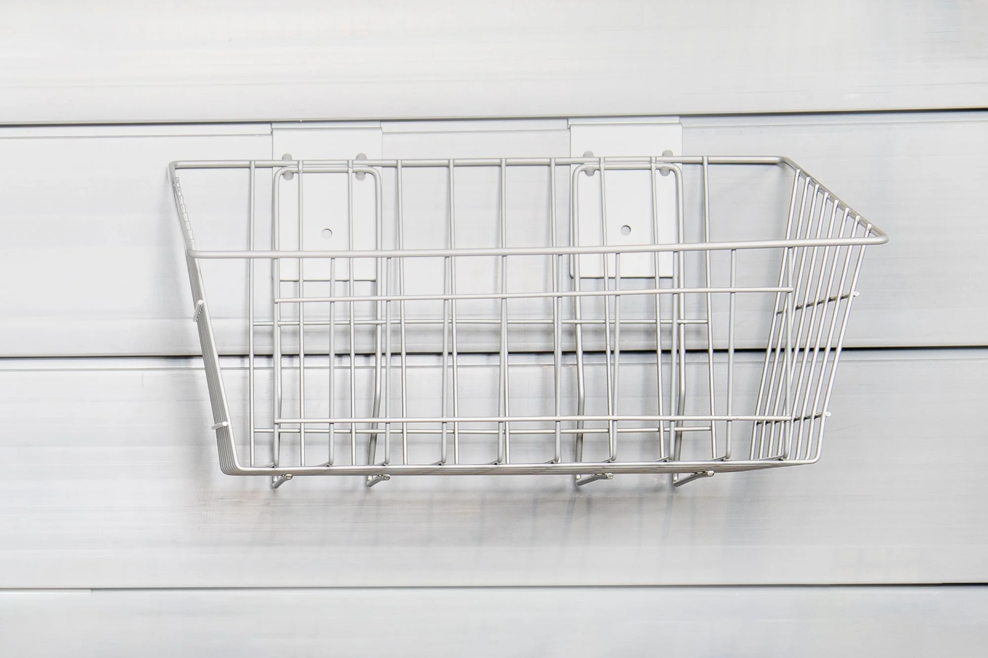 Crownwall Medium Wire Basket Slatwall Accessory - 15" x 11" x 8" - Image 4